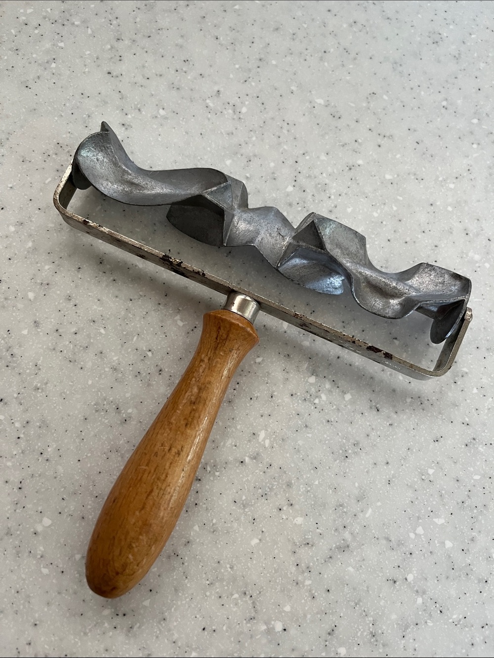 Vtg Model 1 Germany Cookie Roller AURO Metal & Wood Pastry Kitchen Tool